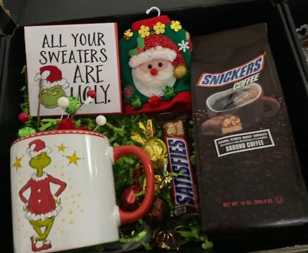 Christmas Grinch Snickers Coffee  Gift Box
